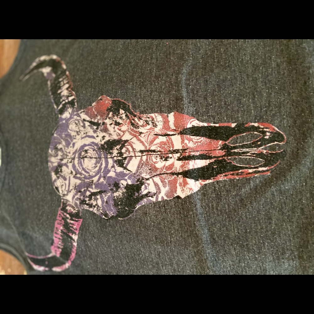 Flowy Tank - Picture 4 of 4